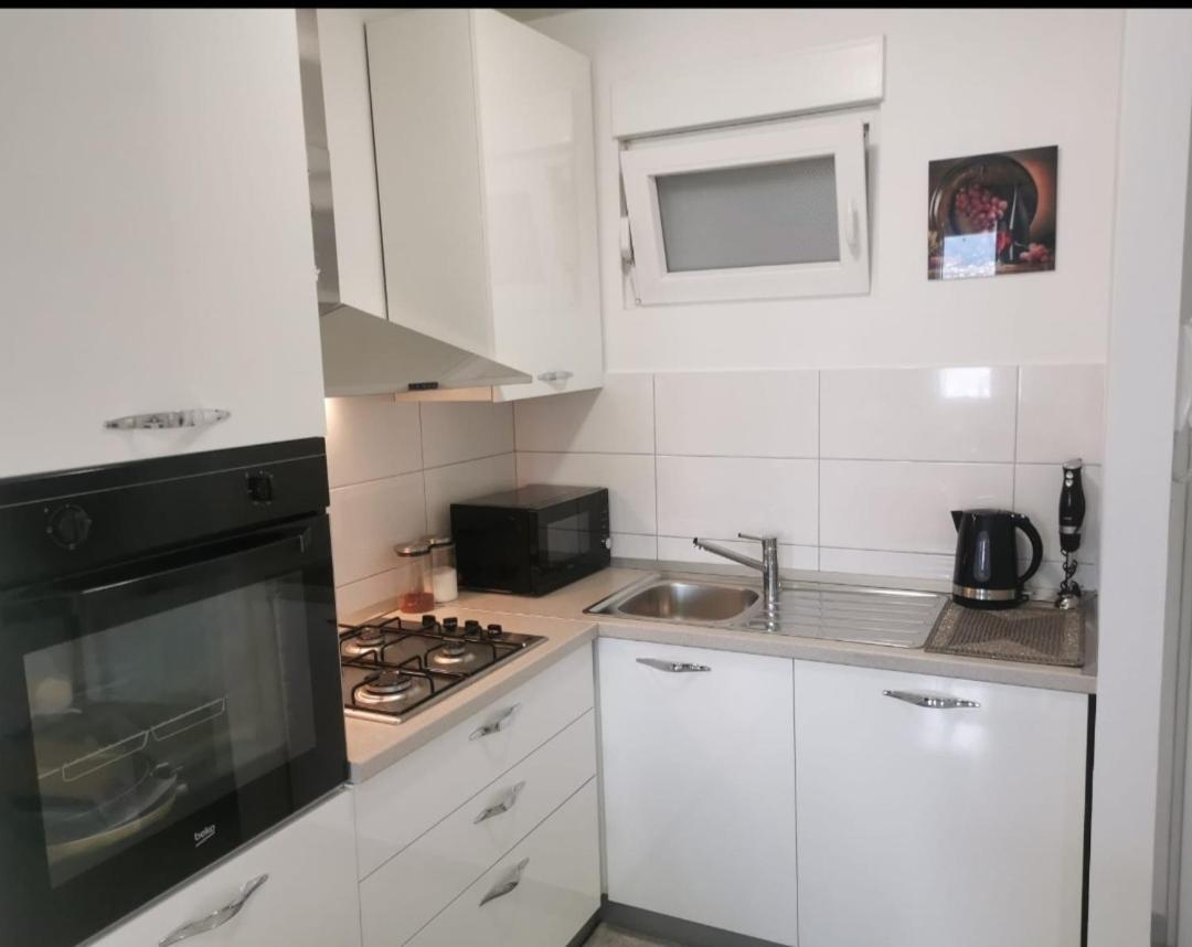 Leon Apartamento Split Exterior foto