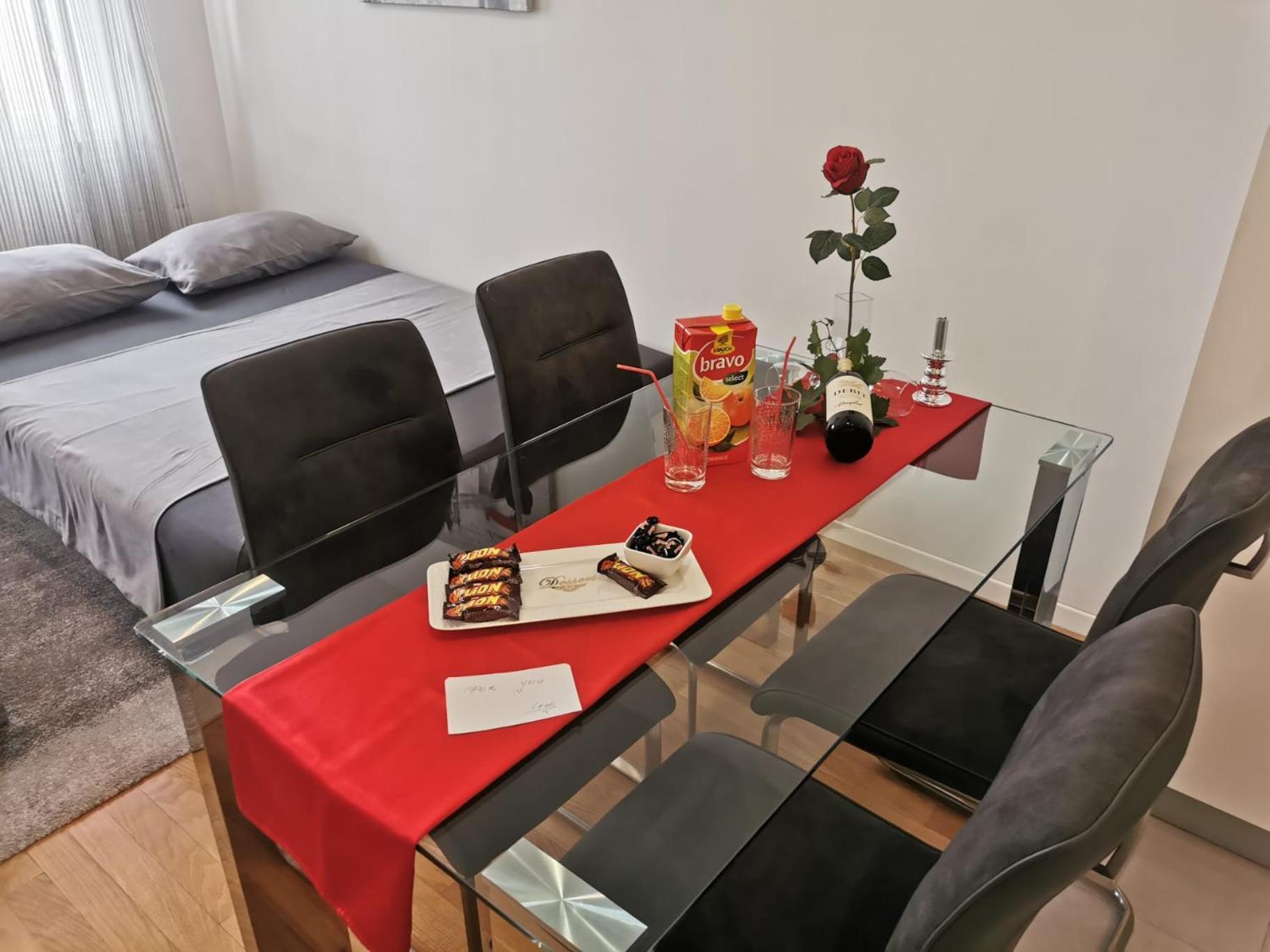 Leon Apartamento Split Exterior foto