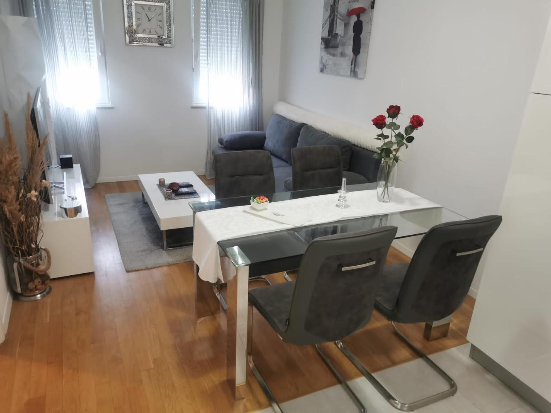 Leon Apartamento Split Exterior foto